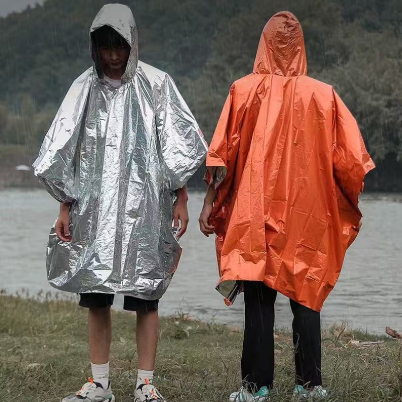 بطانية حرارية للطوارئ (قطعة وا - مراجعة Emergency Poncho Rain وسعره