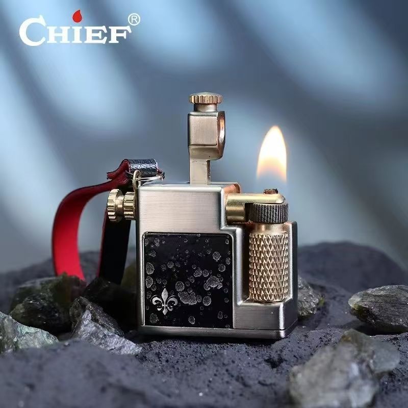 ولاعة CHIEF 715 مربعة صغيرة بذ - مراجعة Fire Starting Kit وسعره