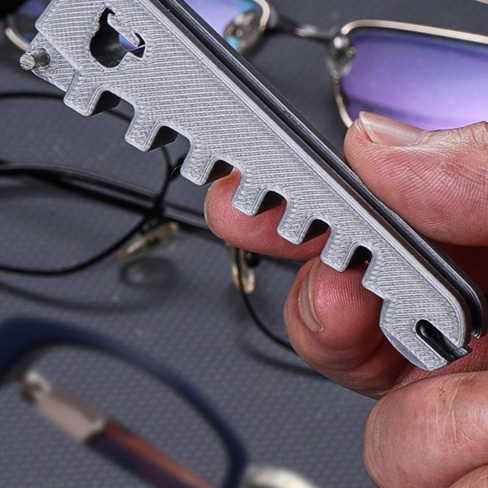 كماشة نظارات متعددة الوظائف خف - مراجعة Multi Tool Plier وسعره