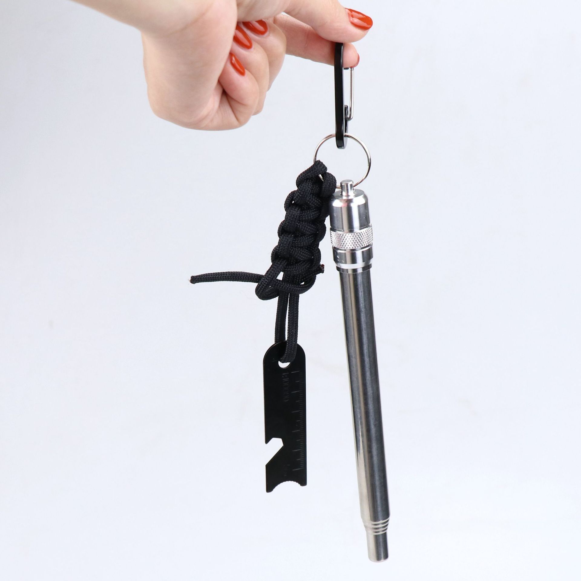 طقم من قطعتين: شعلة نفخ محمولة - مراجعة Magnesium Fire Starter وسعره
